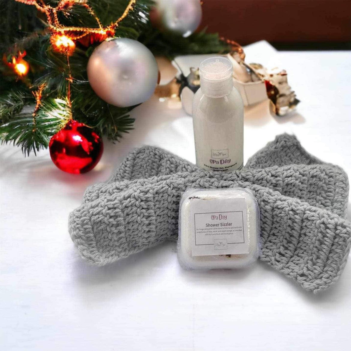 Christmas by Diva Spa Gift Set