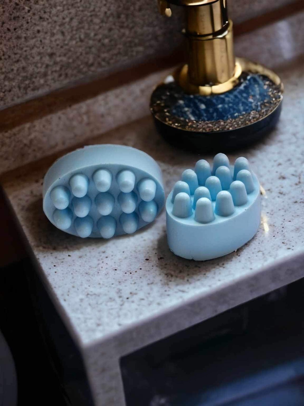 Frost Queen Massage Bar