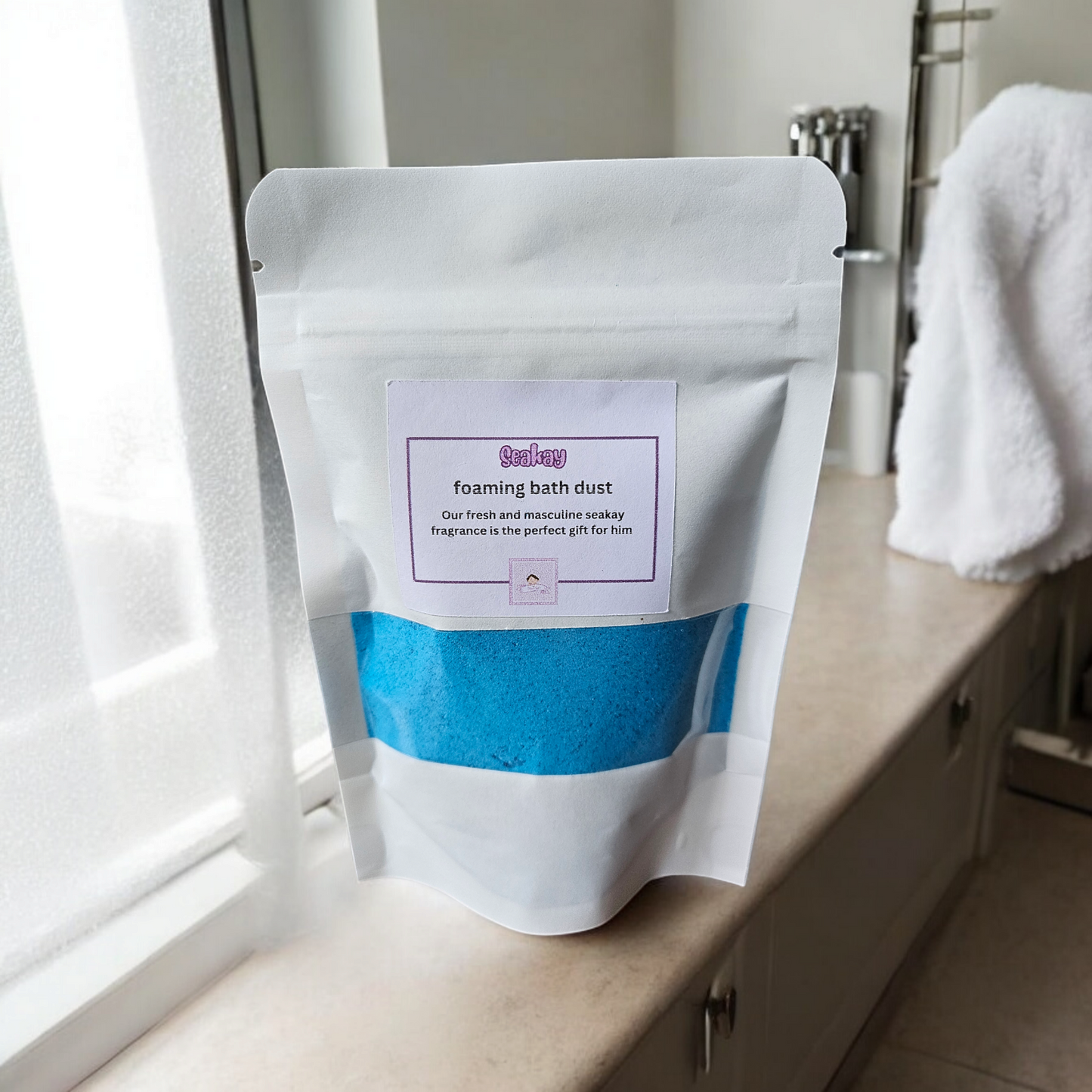 Foaming bath dust
