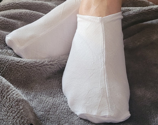 Cotton socks for foot masks or moisturiser