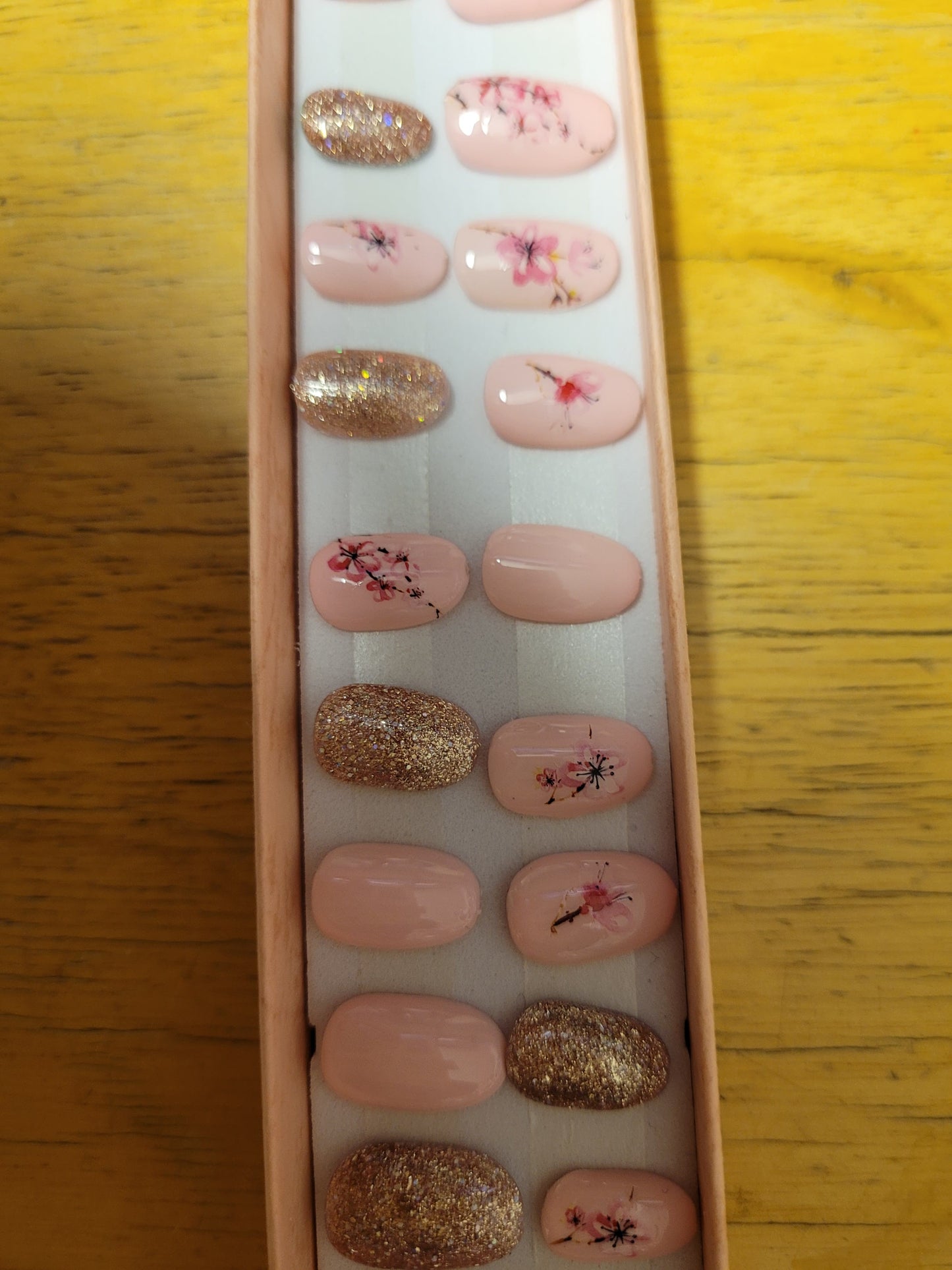 Pink Glitter & Cherry Blossom Hand-painted Press-on Nails